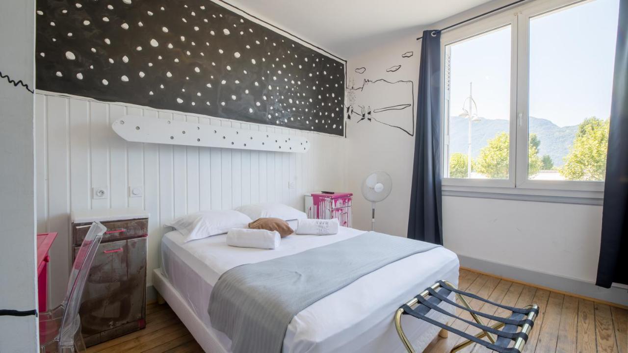 Mamie Jane Co-Munity Hotel Aix-les-Bains Exterior foto