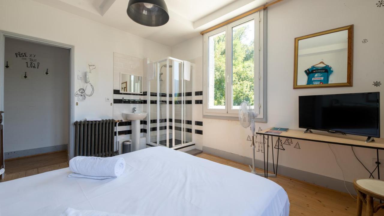 Mamie Jane Co-Munity Hotel Aix-les-Bains Exterior foto
